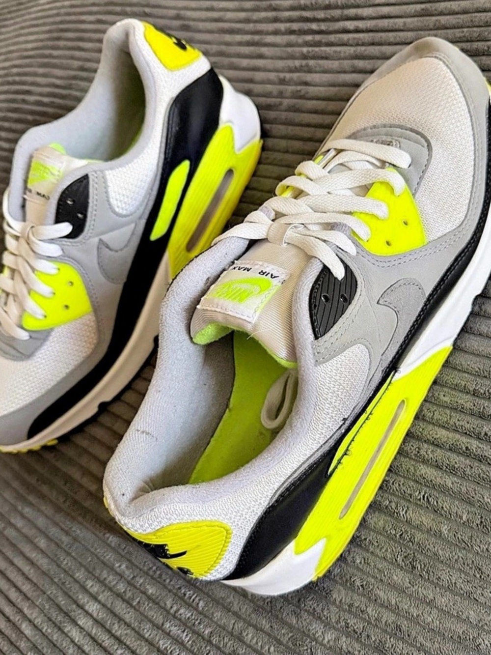 Nike Air Max 90 OG Volt (2020) OG Volt Sneakers Gray & Yellow US 14